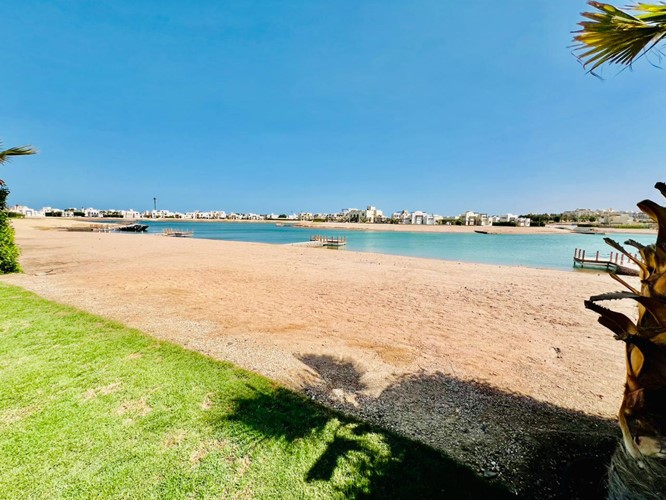 3 BR Twin villa with lagoon view & Pool - 1